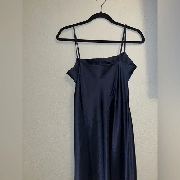 House of Harlow 1960 Navy Slip Dress - Picture 6 of 8